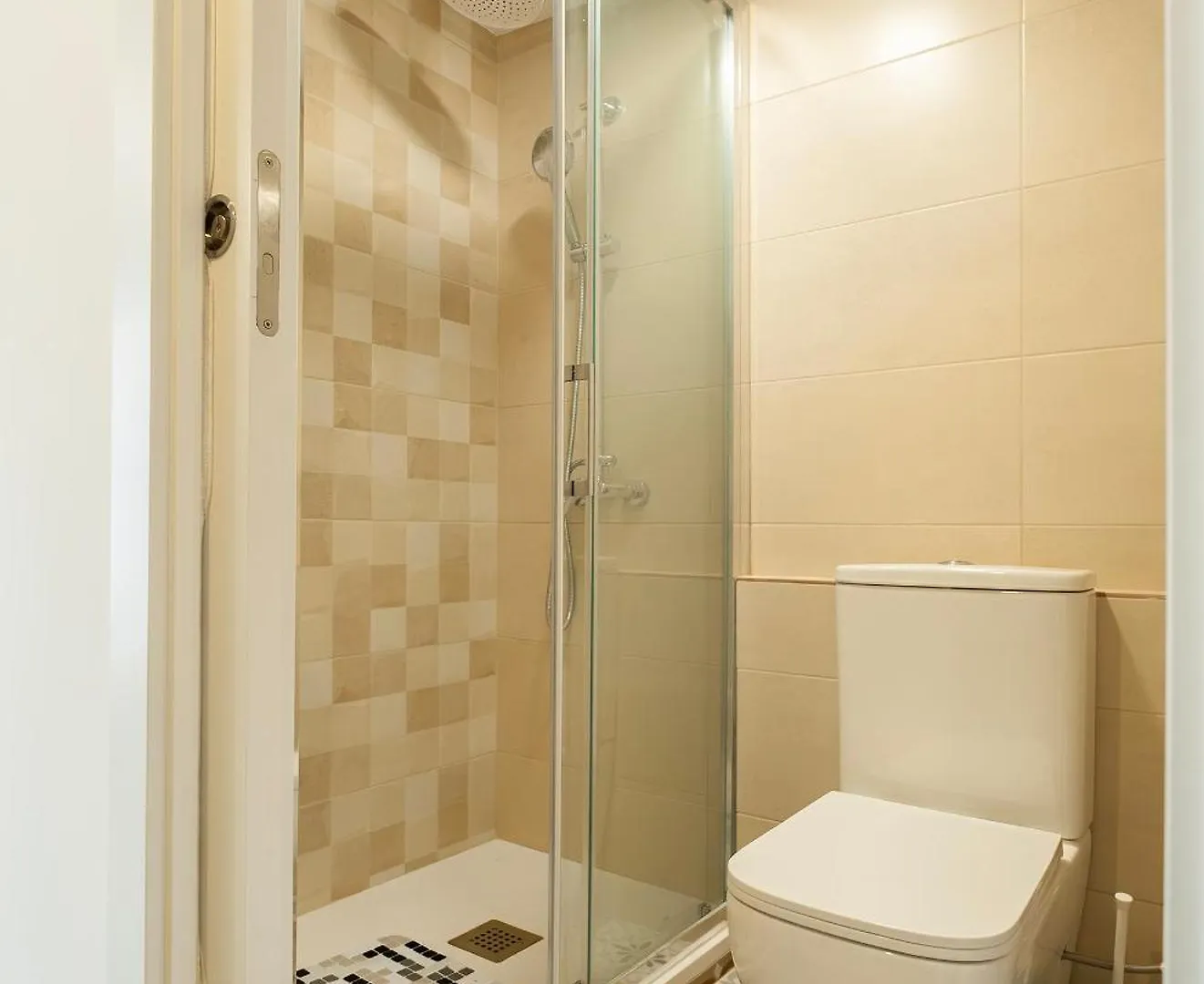 Historic Barcelona Gem 3Br By Boqueria Lägenhet Spanien